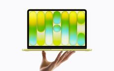 MacBook M5 và làn sóng AI PC: Apple đang đi khác phần còn lại như thế nào?
