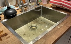 5 cách thông chậu rửa chén bị tắc cực nhanh, không lo tốn tiền gọi thợ