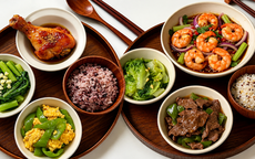 Gợi ý 7 thực đơn cơm nhà cho người sống một mình: Đủ chất, dễ nấu, ăn ngon mà không lo thừa đồ