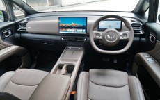 Kích cỡ ngang Hyundai Custin, MPV điện 7 chỗ giá 750 triệu đồng tại Việt Nam chạy tới 500km/lần sạc