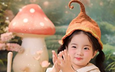 Lisa - con gái Khánh Thi: 'Sản phẩm' hay hờn dỗi của gia đình