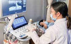 Bé gái 7 tuổi đi khám sức khỏe bất ngờ phát hiện dậy thì sớm