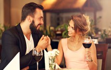 Sở hữu khí chất 'gây thương nhớ': 4 cung hoàng đạo càng tiếp xúc càng mê