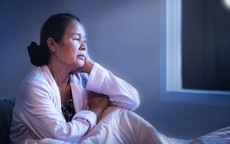 Ngoài 70 tuổi tôi mới thấm: Có một kiểu 'hiếu thảo' của con cái khiến tuổi già cha mẹ càng tủi thân