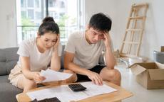 Mua chung cư cũ giá rẻ để tiết kiệm, vợ chồng tôi nhận 'trái đắng' sau vài tháng