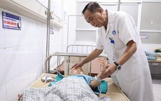 Đau đầu, buồn nôn sau ngã xe đạp, bé 9 tuổi đi khám phát hiện chấn thương sọ não nguy hiểm