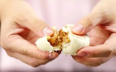 Đây là món bánh Trung thu tôi làm: Công thức rất dễ, vừa ra lò, cả nhà đã ăn hết sạch