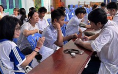 Hàng nghìn học sinh ở Khánh Hòa được khám miễn phí bệnh tan máu bẩm sinh