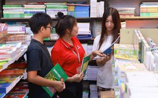 Thủ tướng yêu cầu cung ứng đủ sách giáo khoa trước 22/9