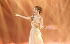 Hương Tràm chưa từng được gặp bà nội vì một lý do khiến ai cũng xót xa
