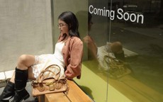 Hoàng Thùy Linh diện mạo khác lạ