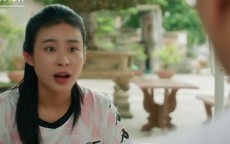 Minh (Thảo My) gia nhập đội bóng đá nữ của làng, phát hiện 'cao thủ' trong xóm trọ