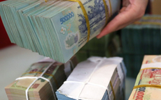 Lãi suất kỳ hạn 6 tháng lên tới 9,2%: Gửi 300 triệu đồng nhận bao nhiêu tiền?