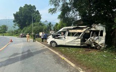 Phú Thọ: Xe đầu kéo lấn phần đường, gây tai nạn khiến 2 người tử vong