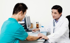 Hoảng hốt vì đứt dây chằng 'cậu nhỏ' khi quan hệ