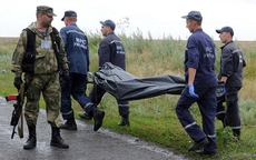 Tình tiết mới nhất: Ukraine cáo buộc quân ly khai hủy bằng chứng vụ máy bay rơi