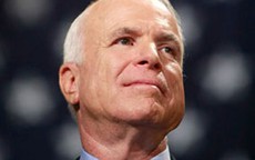 Quá muộn cho chiến thắng của John McCain?