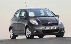 Toyota Yaris 4 chỗ có thể thành 7 chỗ