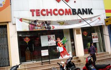 Vụ nhân viên Techcombank "cầm nhầm" tiền khách hàng: Cơ quan điều tra vào cuộc