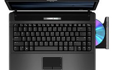 Laptop doanh nhân giá 9 triệu đồng