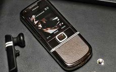 "Ngắm" Nokia 8800 Diamond Arte giá gần 900 triệu đồng