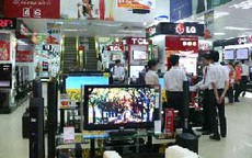 “Đại hạ giá LCD” tại Pico Plaza