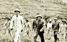 Chỉ thị thành lập quân đội của Bác Hồ gửi trong bao thuốc lá