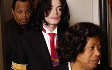 Bố mẹ Michael Jackson ly hôn sau 60 năm chung sống