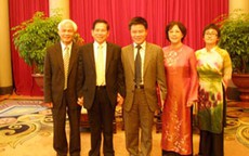 Chủ tịch nước gặp thân mật GS Ngô Bảo Châu