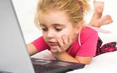 Trẻ dễ bị rối loạn tâm lý khi ngồi trước màn hình