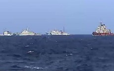 Tàu Trung Quốc lập hàng rào 3 lớp ngăn cản tàu Việt Nam
