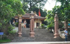 Chuyện lạ ở Quảng Bình: Kiểm lâm thu phí du khách