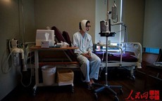 Toàn cảnh quy trình phẫu thuật thẩm mỹ của thiếu nữ Hàn gây "sốt"