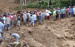 Hàng trăm người mất tích sau lở đất