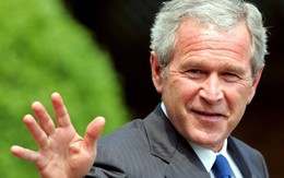 Cựu Tổng thống Bush từng được mai mối với con gái của Nixon