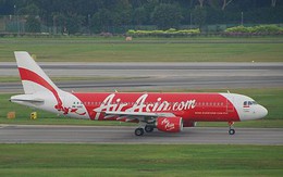 Máy bay của AirAsia - QZ8501 có thể vỡ do đập xuống nước