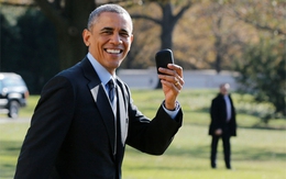 Phản ứng của tổng thống Obama khi quên điện thoại BlackBerry