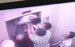 Hãi hùng người đàn ông suýt đứt đôi người vì cố thoát khỏi thang máy bị kẹt