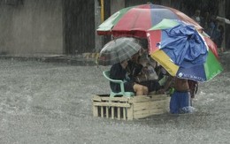 Tang thương cả nghìn người phải sơ tán bởi lũ lớn ở Philippines