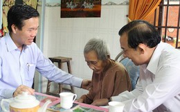 Đề xuất Bà mẹ Việt Nam Anh hùng nhận quà Tết 400.000 đồng