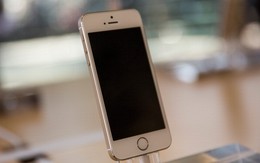 iPhone 5S mất giá thành hàng phổ thông