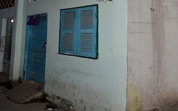 Bé gái ngủ say bên thi thể bố