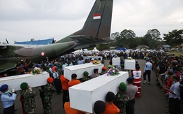 QZ8501 ngày thứ 7: Vớt được 30 thi thể