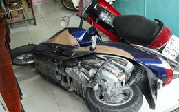 Ôtô lao thẳng vào tiệm thuốc, hai phụ nữ bị thương