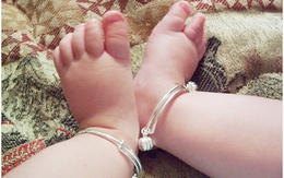 Lợi ích từ việc đeo vòng bạc cho con và những điều cần lưu ý