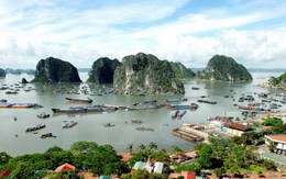 Vịnh Hạ Long, Quảng Ninh: Nguy cơ ô nhiễm từ nguồn nước thải của các phương tiện thủy