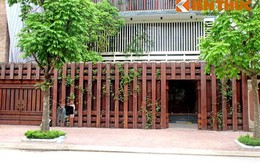 Biệt thự "bọc" gỗ sang chảnh của đại gia Hà thành