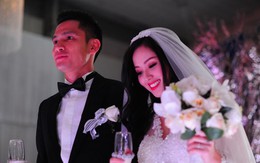 Vợ chồng Tâm Tít khoá môi ngọt ngào trong đám cưới