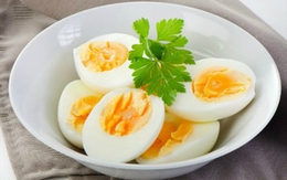 3 kiểu ăn trứng hại nhiều hơn lợi