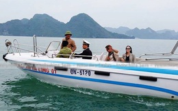 Vợ chồng Angelina Jolie rời Hà Nội bí mật đi nghỉ Hạ Long